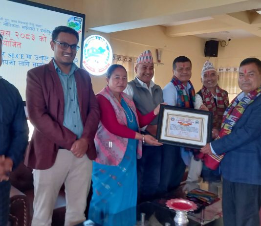 बगनासकालीले ग¥यो उत्कृष्ट विद्यार्थी, शिक्षक र विद्यालयलाई सम्मान